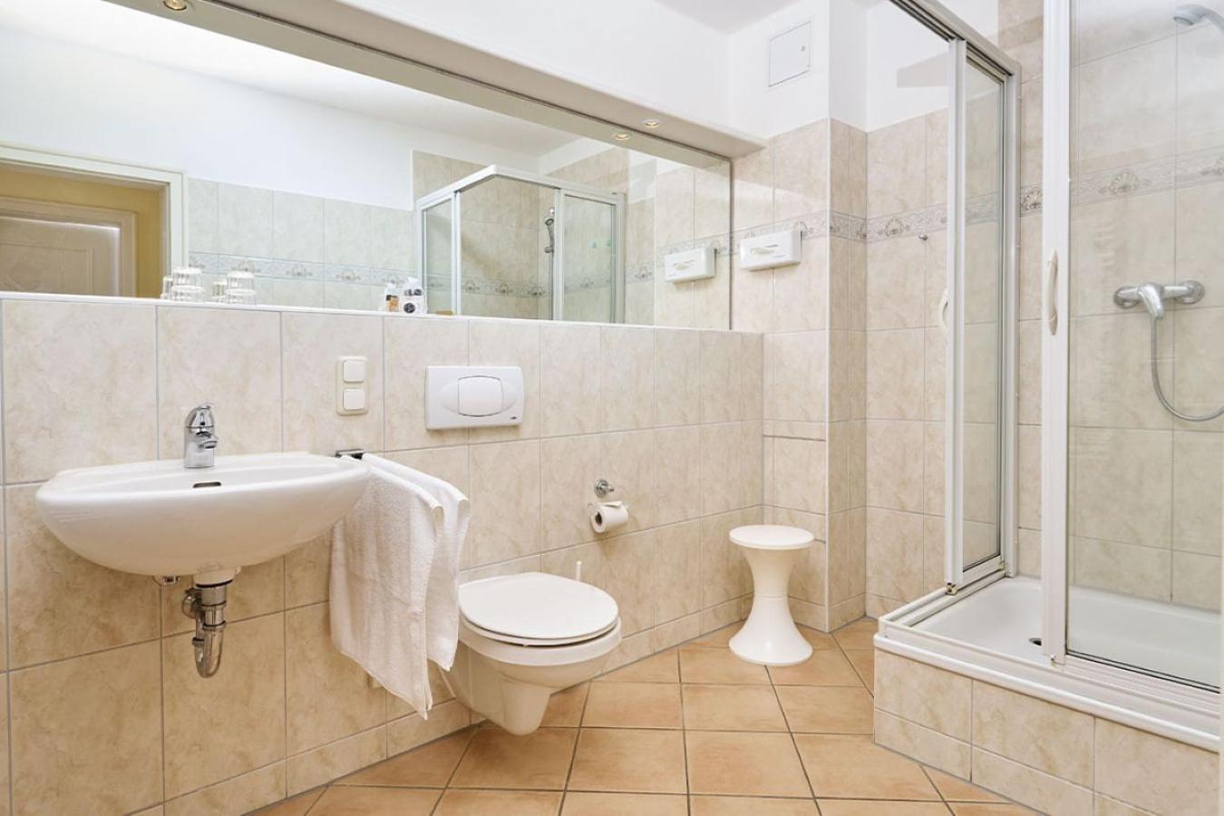 Strandhotel Luise Von Preussen Zinnowitz Ngoại thất bức ảnh